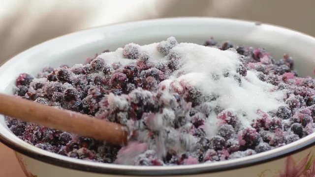 Mixed blackurrant with sugar