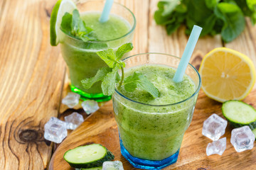 Green vegetable smoothie