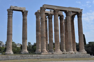Obraz premium Ancient Temple of Olympian Zeus in Athens