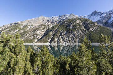 Lago di Livigno, Mountain lake in the border area of Swiss and Italian alps