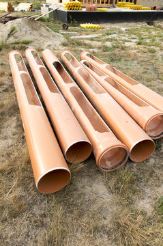 Pipes with cutouts
