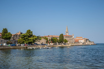 Fototapeta na wymiar das idyllische Porec in Istrien, Kroatien