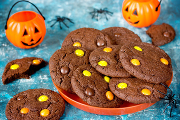 Funny idea for Halloween treat - traditional American chocolate cookies