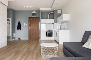 Studio flat with small kitchen