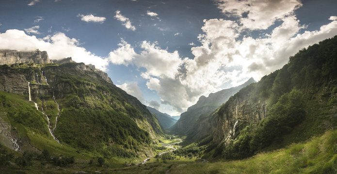 Samoens Sixt Fer &agrave; cheval