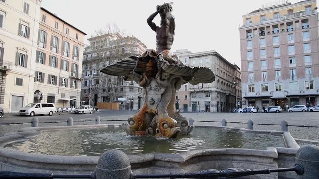 ROME - ITALY - March 2017 -  Fountain of the Triton - Real time