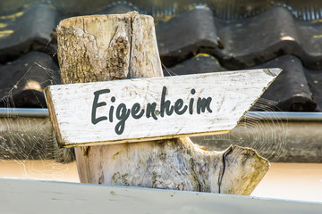 Schild 247 - Eigenheim