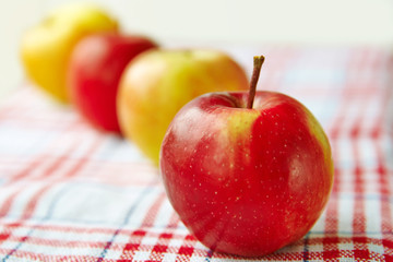 Diagonal row of apples