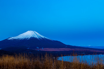 Mt. Fuji at dawn.Shot in the early morning.The shooting location is Lake Yamanakako, Yamanashi prefecture Japan.