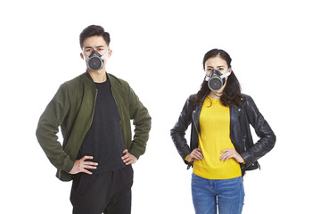 asian couple wearing gas mask