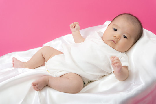 408 件の最適な 生後1ヶ月 画像 ストック写真 ベクター Adobe Stock
