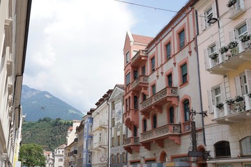 Fototapeta na wymiar Historische Altstadt von Meran / Südtirol 