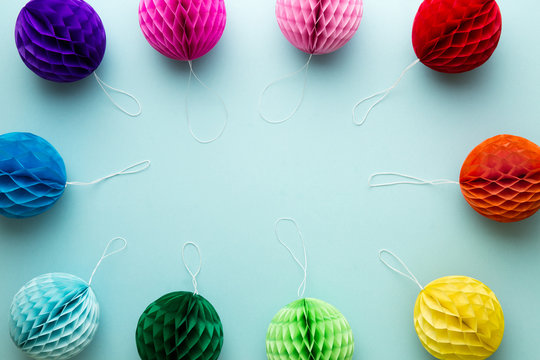 Colorful honeycomb balls