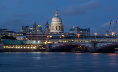 Fototapeta premium London Nights