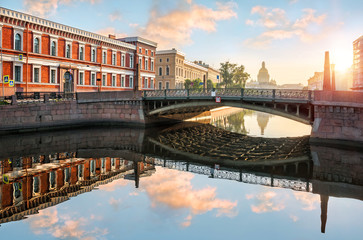 Поцелуев мост Kisses bridge