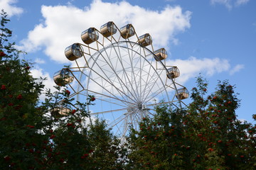 Ferris wheel