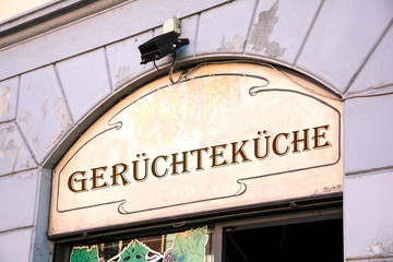 Schild 214 - Ger&uuml;chtek&uuml;che