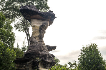 Earth Pillar like a mushroom