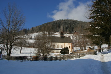 Fototapeta na wymiar Bad Kleinkirchheim