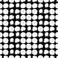 Seamless black and white pattern with circles