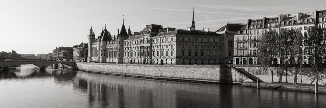 Fototapeta Black & White morning view of the Conciergerie on Ile de la Cite and the Seine River, Paris, 1st Arrondissement. France