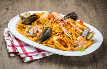 Tagliatelle allo scoglio