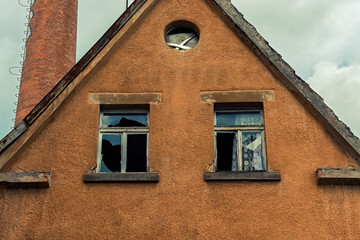 Ein altes verlassenes Haus