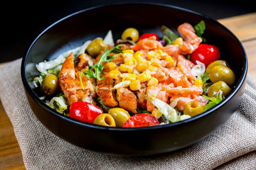 Fresh chicken salad with tomatoes