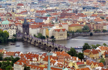 Fototapeta na wymiar Praga ponte di Carlo
