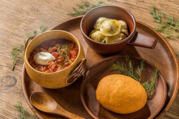 ロシア料理(ピロシキ／ペリメニ／ボルシチ)piroshki and Russian cuisine