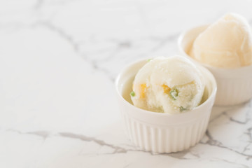 coconut milk ice cream