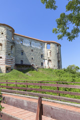 Fototapeta na wymiar Renaissance castle, defense building, ruins, on a sunny day, Lublin Voivodeship, Janowiec ,Poland