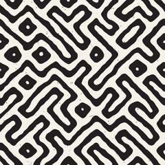 Seamless pattern with maze lines. Monochrome abstract background. Vector hand drawn labyrinth.