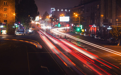 Fototapeta premium Night traffic in the city