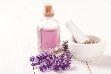 Fototapeta na wymiar lavender flowers and oil