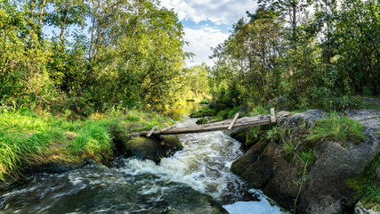 летний, пейзаж с бурлящим ручьем, Россия, Урал  