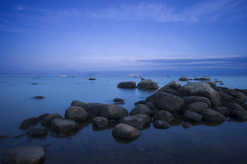 Fototapeta na wymiar Seashore with stones