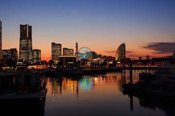 Fototapeta premium みなとみらいの夕景