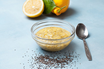 lemon curd chia pudding