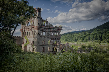 Fototapeta na wymiar Castle in color
