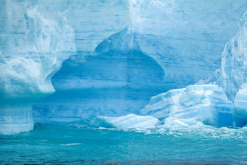 Antarctica - Antarctic Peninsula - Tabular Iceberg in Bransfield Strait