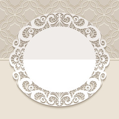 Round card with cutout lace border