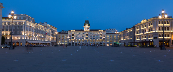 Trieste - Piazza Unità d'Italia - obrazy, fototapety, plakaty