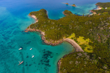 Fototapeta na wymiar awesome islands landscape with turquoise sea 