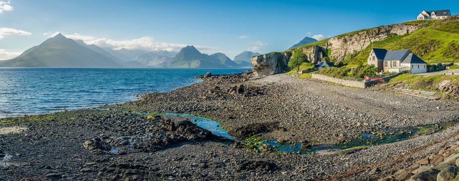 Elgol, village on the shores of Loch Scavaig towards the end of the Strathaird peninsula in the Isle of Skye, in the Scottish Highlands.