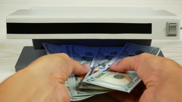 Dollar check in the currency detector.