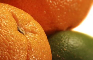 Orangen und Limetten