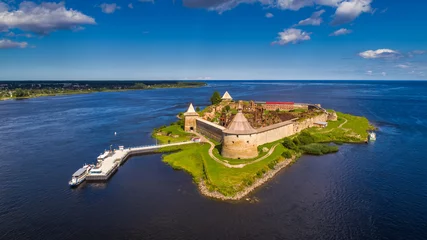 Papier Peint photo autocollant Travaux détablissement Fortress on the island. Fortress Strong nutlet. Ladoga lake.