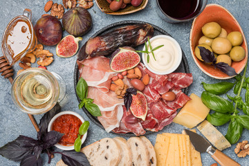 Italian antipasti wine snacks set