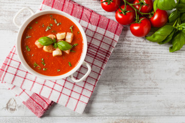 Traditional tomato soup, served with croutons.